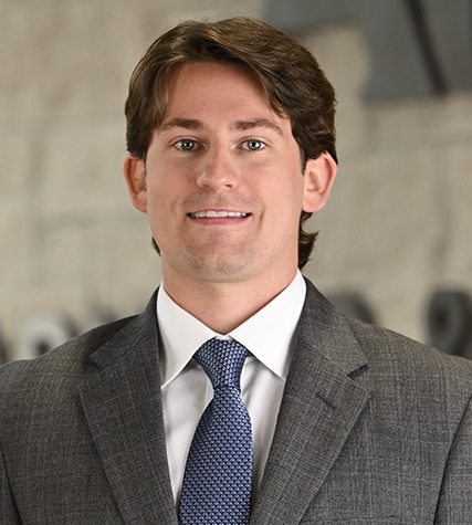 Hall Sasnett's Headshot